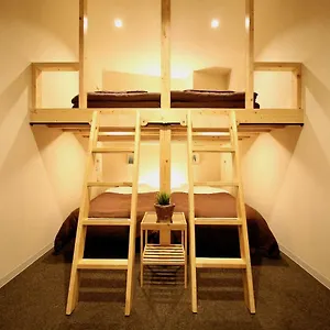  Auberge de jeunesse Nest